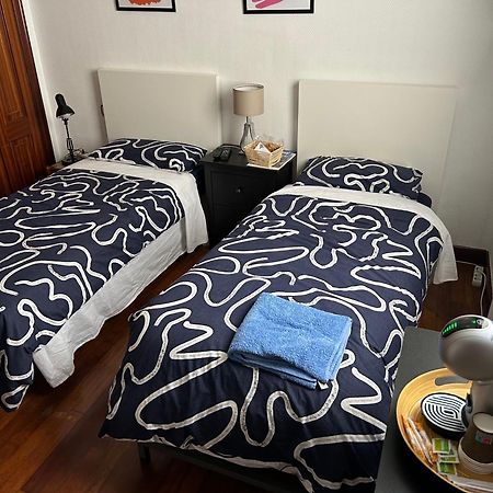 Апартаменты Habitacion Alhondiga Casa De Jorge Бильбао Экстерьер фото